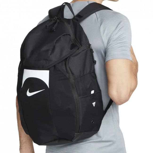 Спортна раница Nike Academy Team Backpack (30L) - ЧЕРЕН -- BLACK