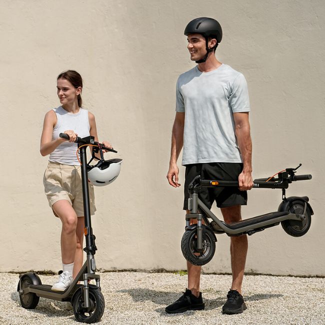 Електрически скутер Xiaomi Electric Scooter 6 Lite - ЧЕРЕН -- BLACK