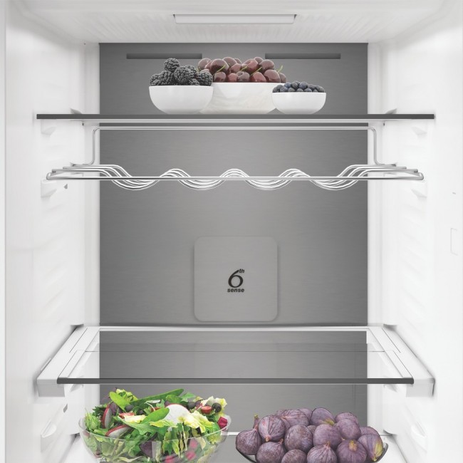 Хладилник Whirlpool WHK 26412 X5EA2