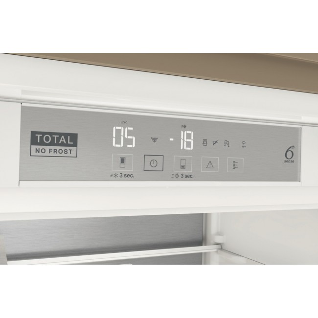 Хладилник за вграждане Whirlpool WH SP70 T241 P