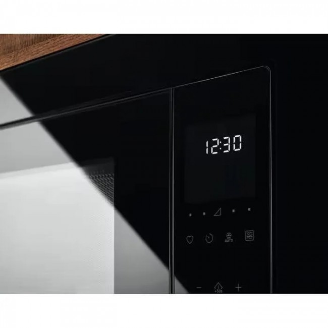 Микровълнова фурна за вграждане Electrolux LMS4253TBK