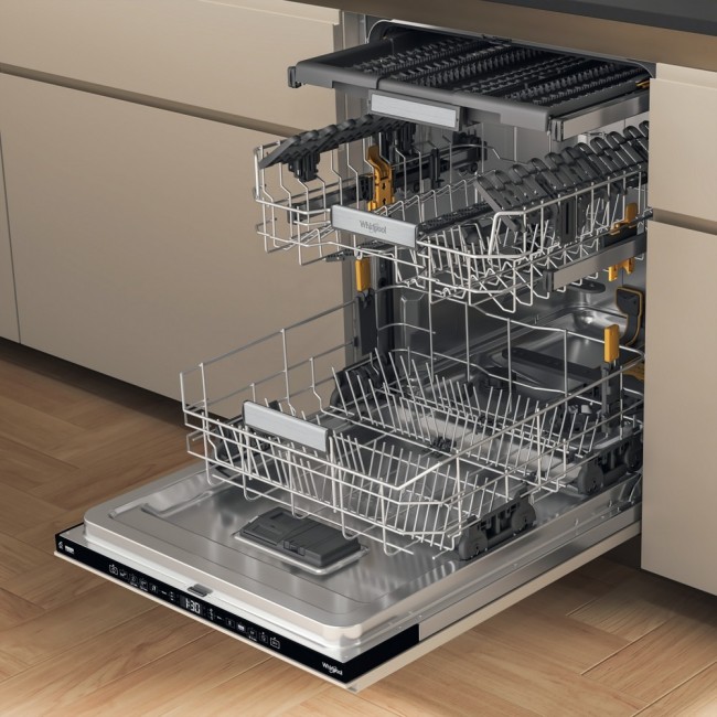Съдомиялна машина за вграждане Whirlpool W7I HT58 T
