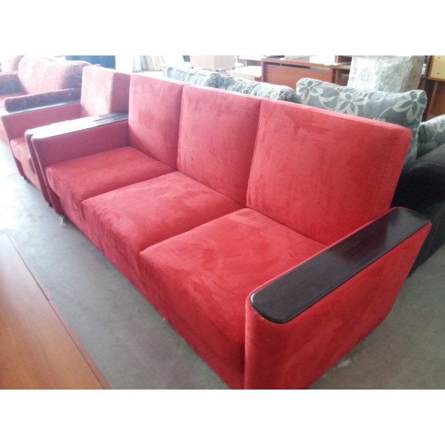 Аксага Канапе Моника