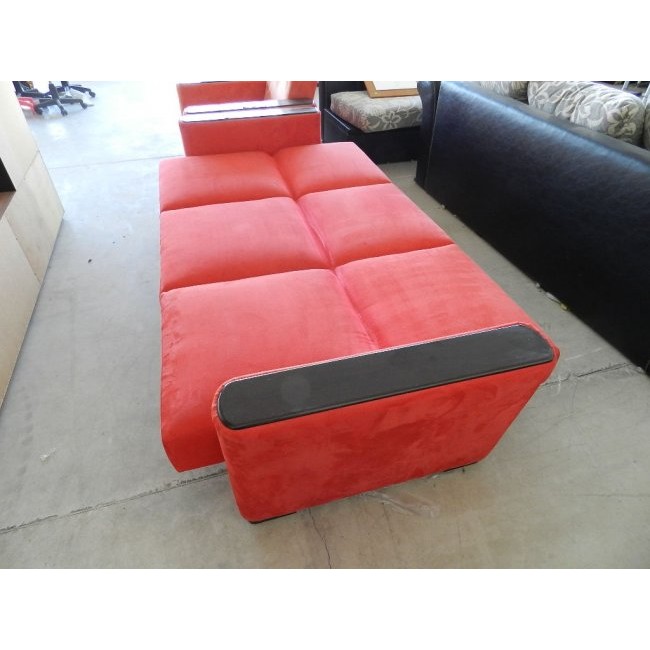 Аксага Канапе Моника