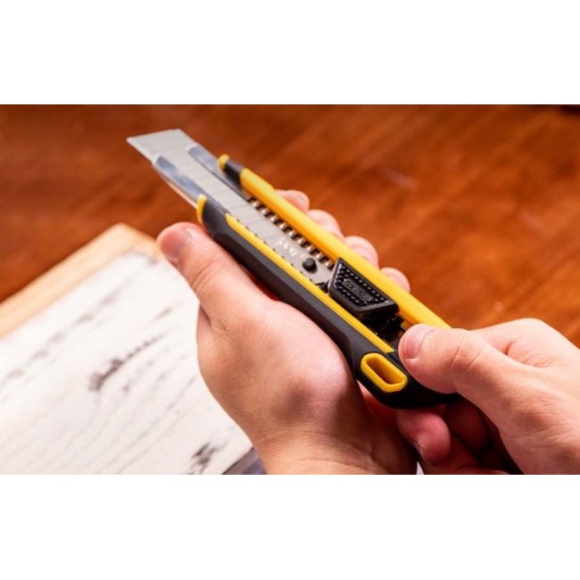 Инструмент Deli Tools EDL018Z