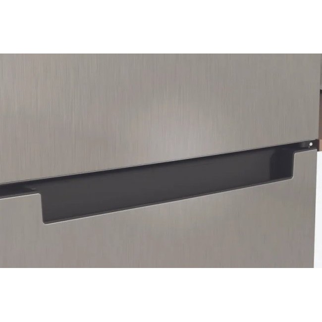 Хладилник Indesit INFC8 TI21X 