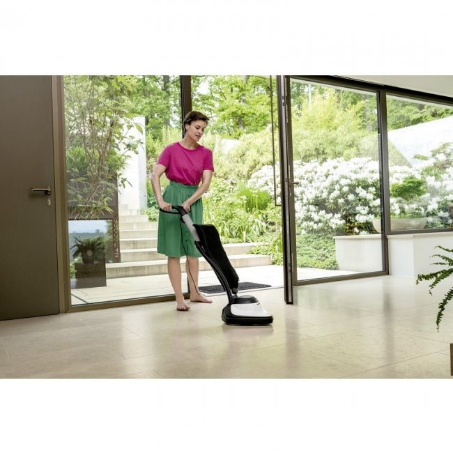 KARCHER FP 303 - Машина за полиране на подове