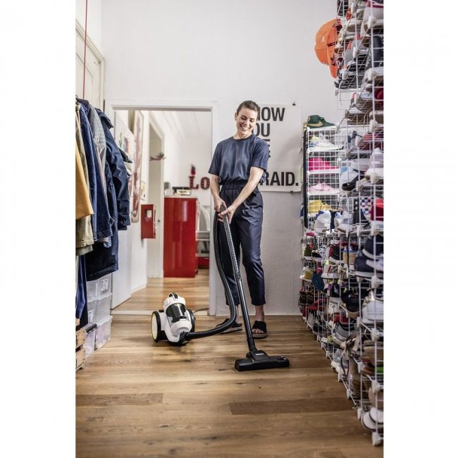 Стандартна прахосмукачка KARCHER VC 3 - Прахосмукачка с циклонен филтър