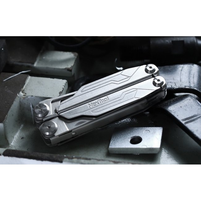 Мултифункционални инструменти NexTool Flagship Pro със сменяемо острие