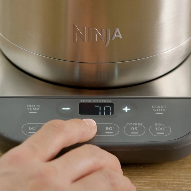 Електрическа кана Ninja Electric Kettle KT201EU