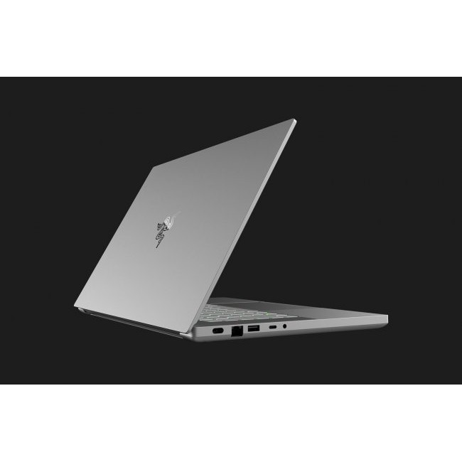Лаптоп Razer Blade 15 Base Edition OLED 4K 60Hz GeForce RTX 2070 Max-Q Mercury 512GB 16GB RAM