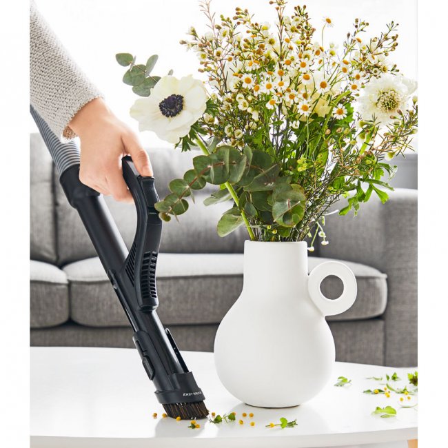 Стандартна прахосмукачка Rowenta RO7690EA Silence Force