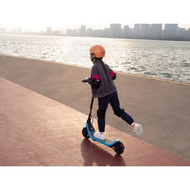 Електрически скутер Segway Ninebot eKickScooter C2 Lite