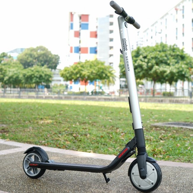 Електрически скутер Segway Ninebot  ES2 Electric Scooter - електрически скутер  тротинетка