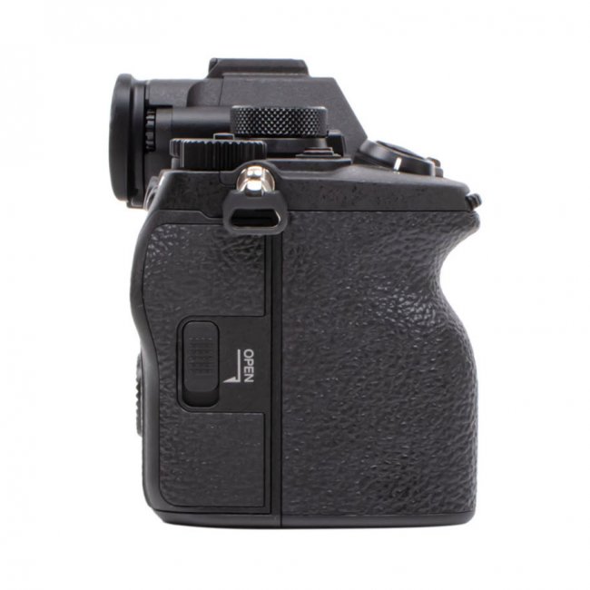 Фотоапарат Sony ILCE7M4B