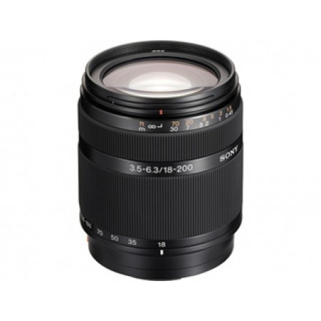 Обектив Sony SAL-18200