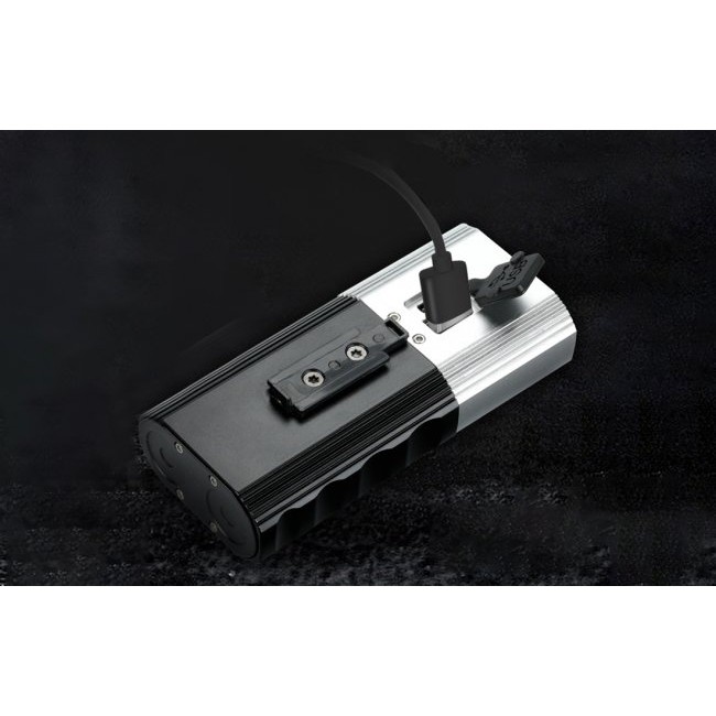 Фенер, челник Superfire BL06 Bike flashlight - Фенерче за колело