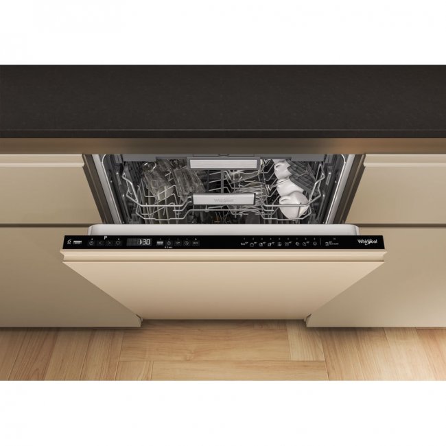 Съдомиялна машина за вграждане Whirlpool W7I HP42 L 