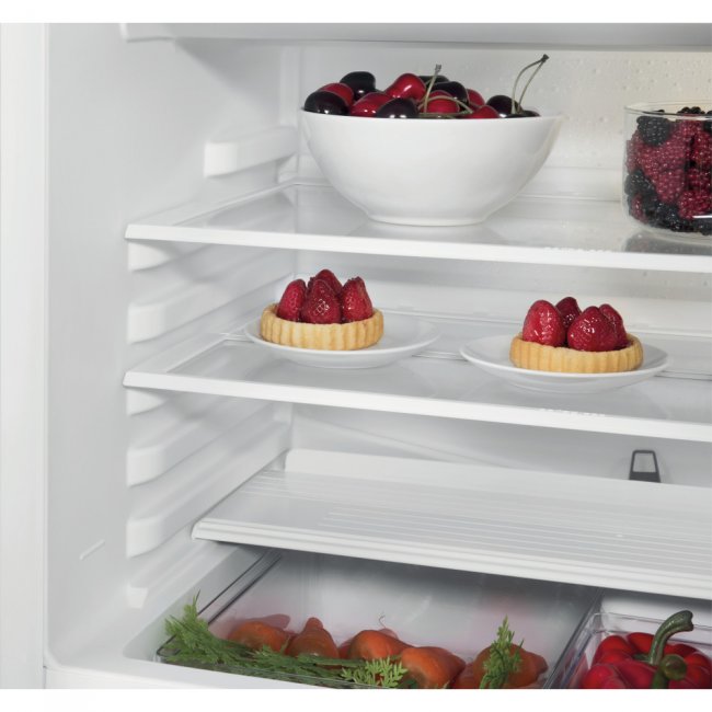 Хладилник за вграждане Whirlpool WBUF011 