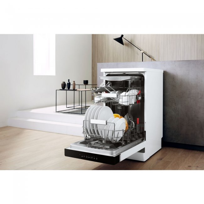 Съдомиялна машина Whirlpool WSFO 3O23 PF 