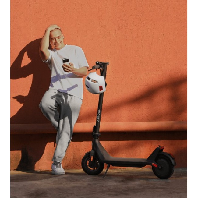 Електрически скутер Xiaomi Electric Scooter 4 Lite (2nd Gen)