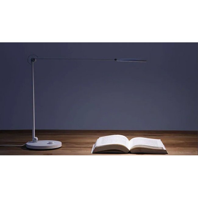 Настолна лампа Xiaomi Mi Desk Lamp Pro