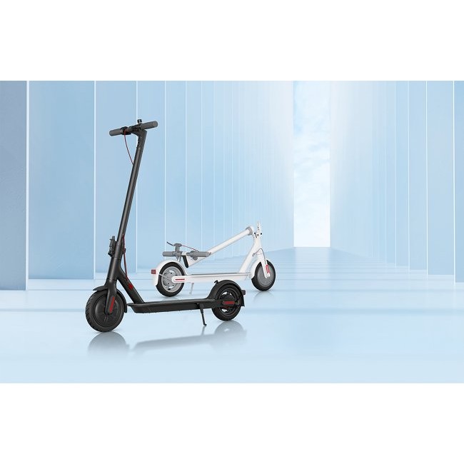 Електрически скутер Xiaomi Mi Electric Scooter 3 Lite - ЧЕРЕН -- BLACK