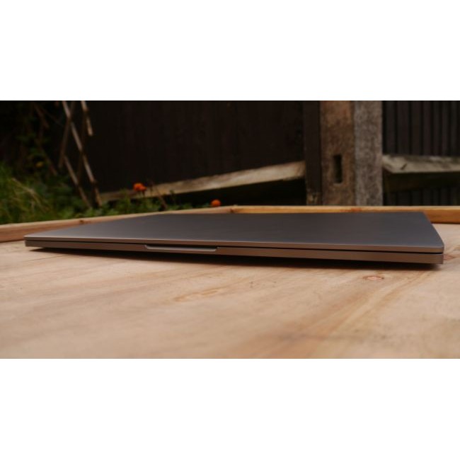 Лаптоп Xiaomi Mi Notebook  Pro 2019 I7 8550U 15.6" 256GB/16GB RAM GeForce MX250