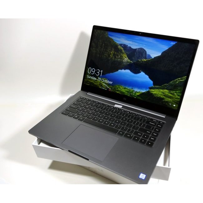 Лаптоп Xiaomi Mi Notebook  Pro I7 15.6"   256GB/8GB RAM