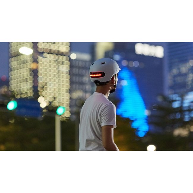 Аксесоар за велосипед Xiaomi Smart4u Waterproof Bicycle Smart Flash Helmet каска